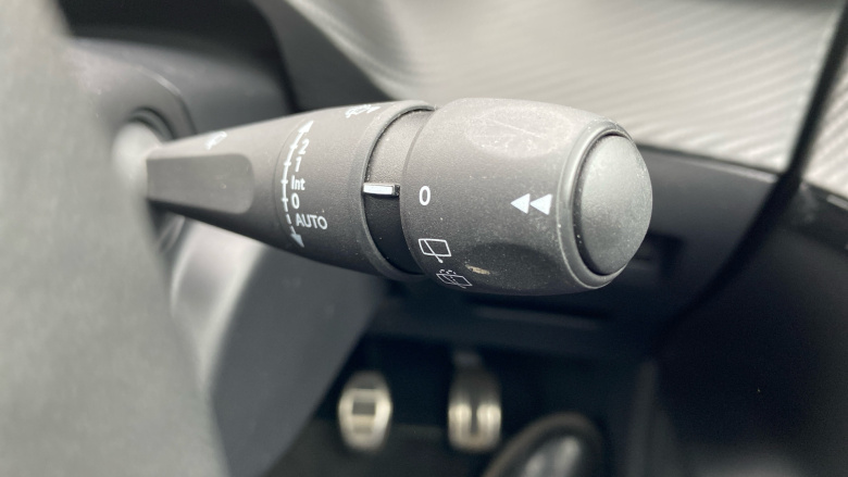 Peugeot 208 1.2 PureTech 100 Allure Premium + 5dr Petrol Hatchback